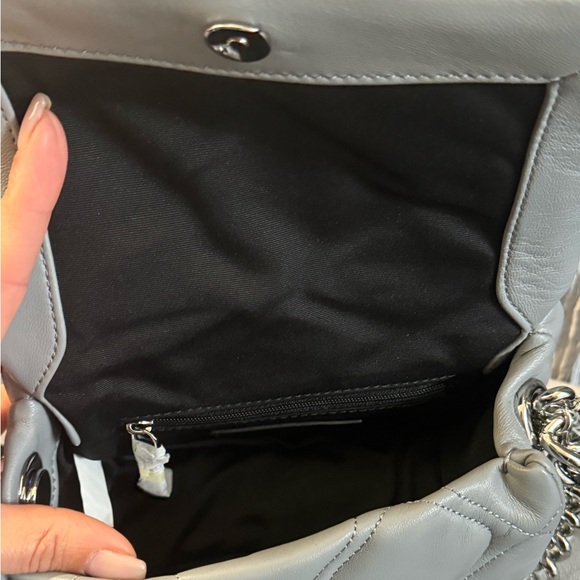 NEW Marc Jacobs Small Rock Grey Quilted Smooth Leather Shoulder Crossbody Bag - Picture 6 of 10